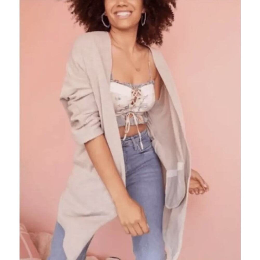 NWT Donni. Sandwash Cardigan OS